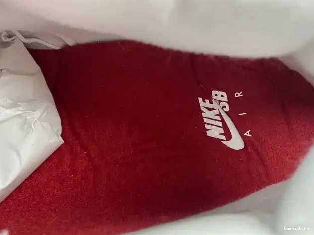 One Kick Red SB Sapphire DR5415-102 x 4 Jordan 0701